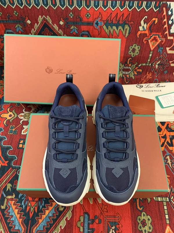 スーパーコピーブランド靴背面デザイン